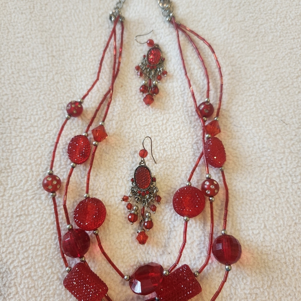 Necklace and earrings